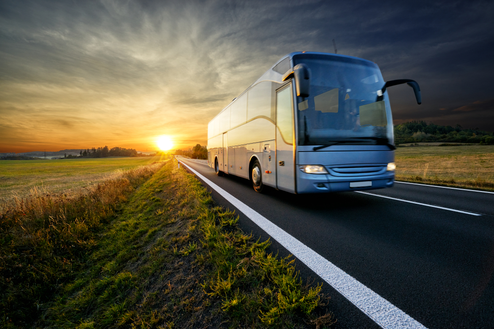 Como planejar e organizar uma viagem de grupo em micro-ônibus e van?